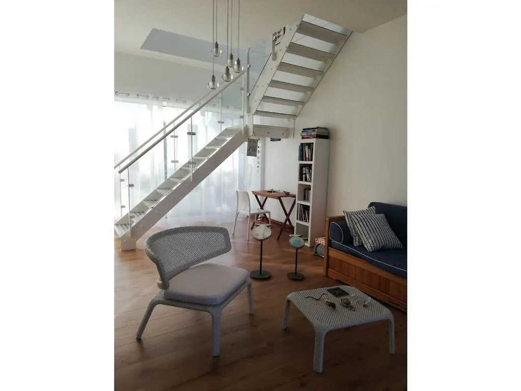 Villa In Santec With Swimming Pool 0*,  Francie